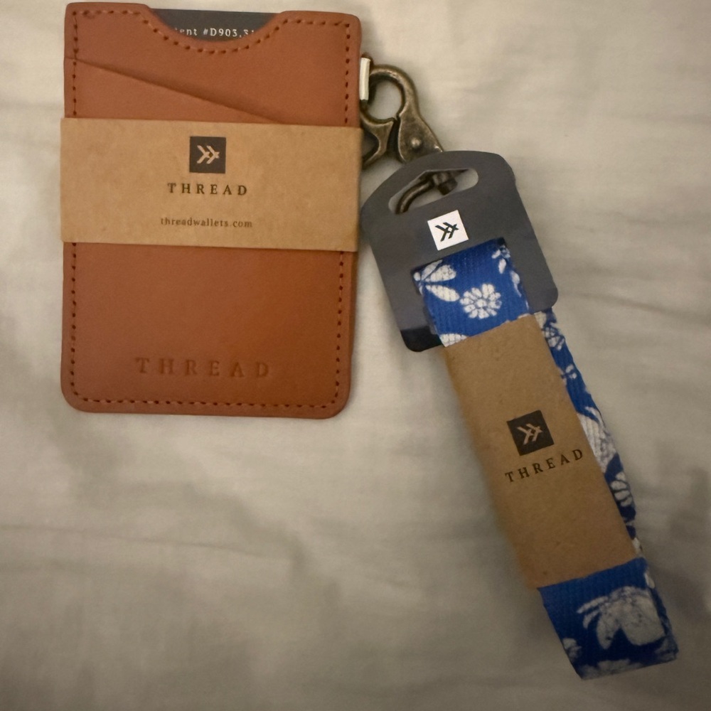 NWT Thread Wallet & Lanyard